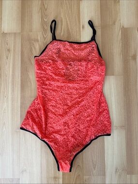 Halogen Coral Floral Lace Bodysuit with Black Trim
